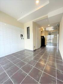 14/15 エントランス