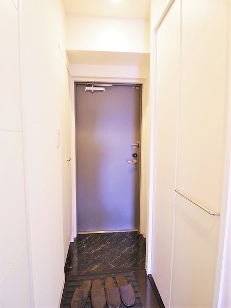 5/18 玄関