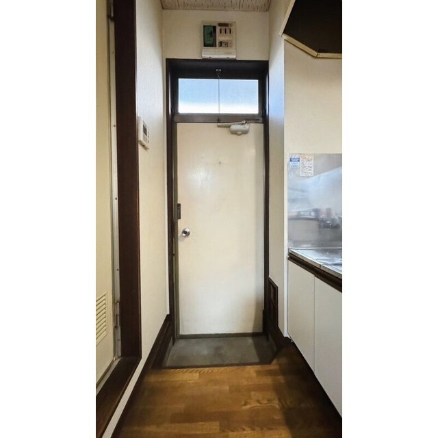 16/26 室内