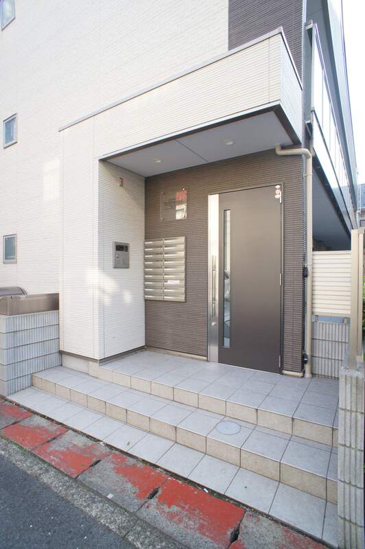 19/29 エントランス