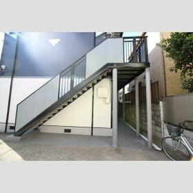 4/5 エントランス