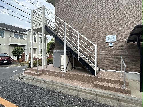 14/14 エントランス