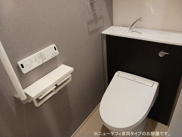 16/30 トイレ