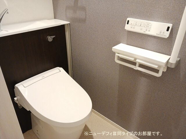 16/30 トイレ