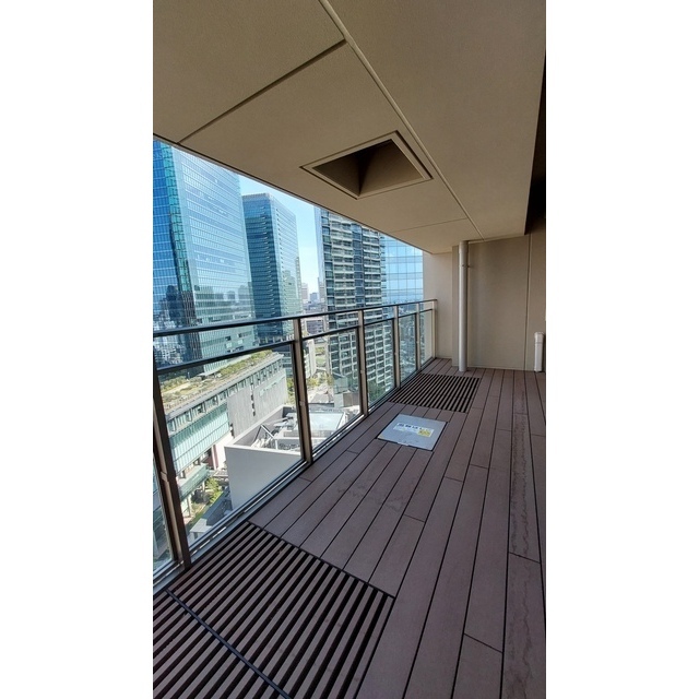 8/11 バルコニー