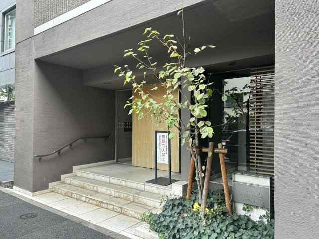 3/5 エントランス