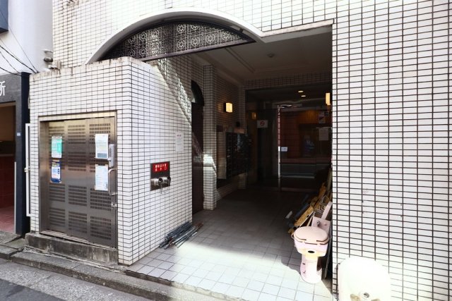 4/6 エントランス