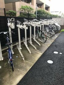 13/13 エントランス