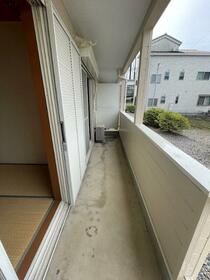 13/16 バルコニー