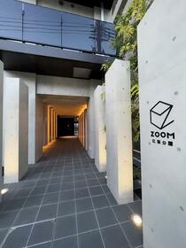 14/14 エントランス