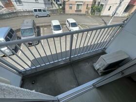 13/16 バルコニー