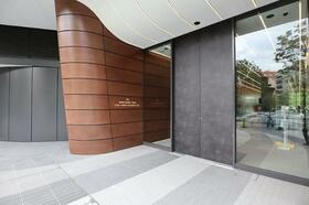 2/3 エントランス