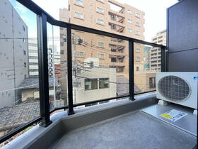 13/16 バルコニー