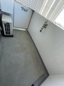 13/16 バルコニー