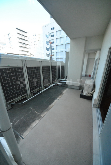 19/30 バルコニー