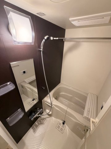 14/30 浴室