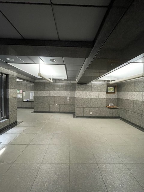 29/29 エントランス