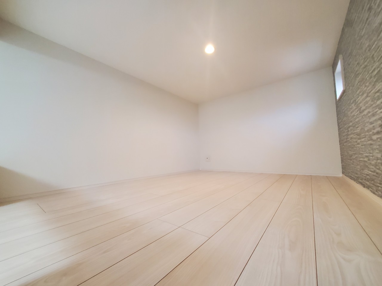 4/13 リビング/ダイニング