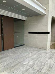 4/4 エントランス