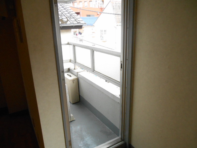 17/23 バルコニー