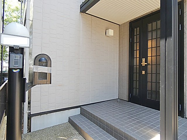 15/30 玄関