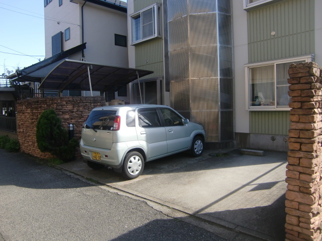 21/24 エントランス