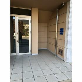 14/16 エントランス