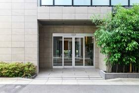 4/4 エントランス