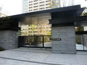 14/16 エントランス