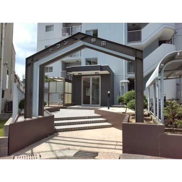 8/13 エントランス