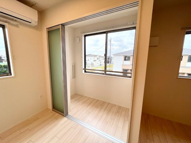 18/27 バルコニー