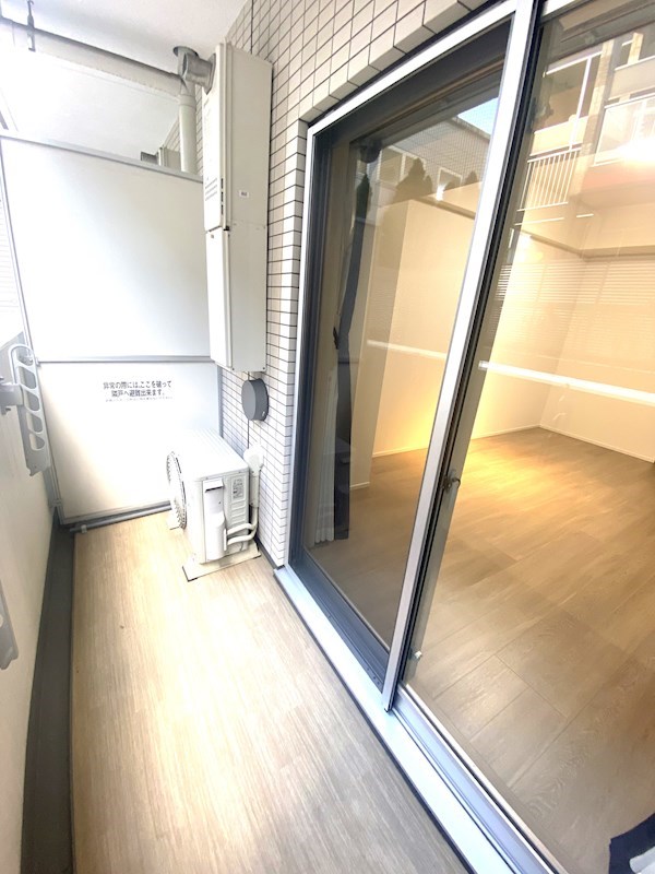 14/28 バルコニー