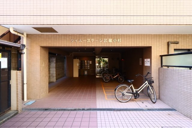 6/8 エントランス