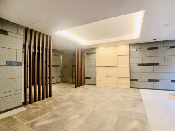 2/6 エントランス