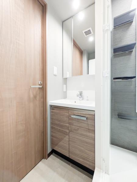 17/26 洗面