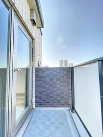 13/16 バルコニー