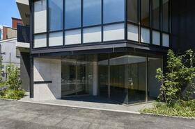 14/15 エントランス