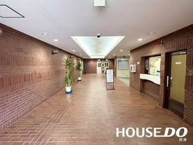 3/3 エントランス