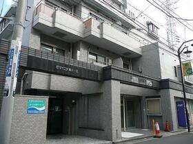 14/14 エントランス