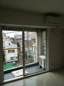 13/14 バルコニー