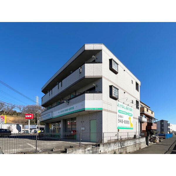 2/4 外観