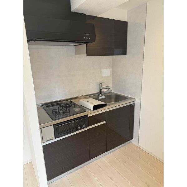 16/16 エントランス