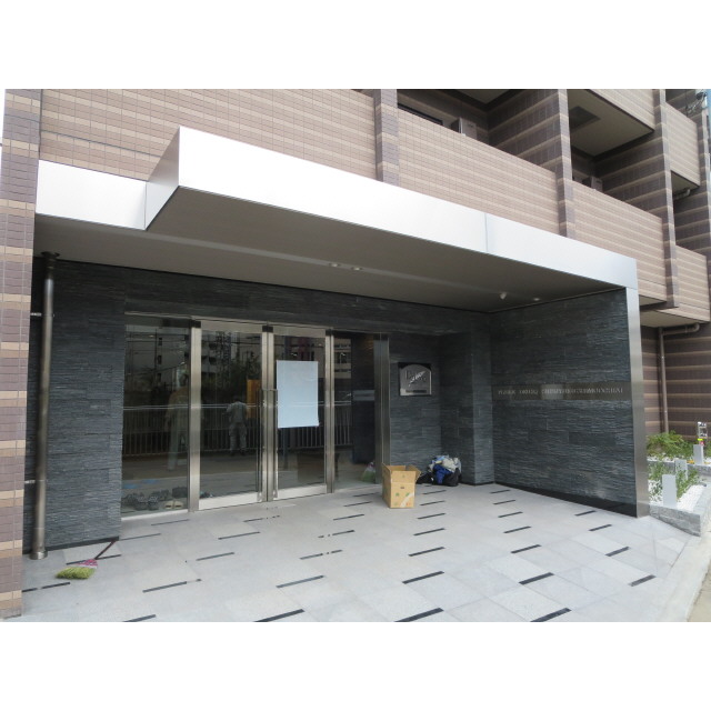 14/17 エントランス