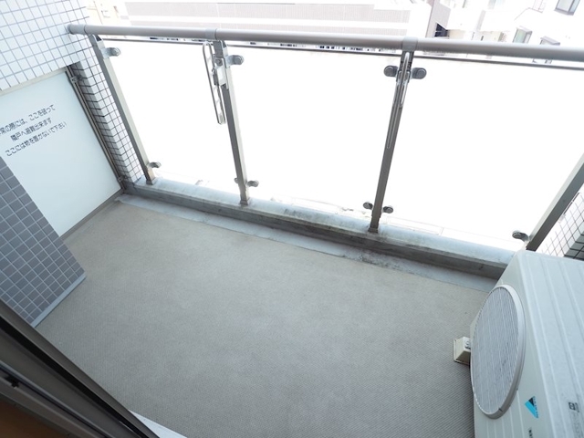 13/30 バルコニー
