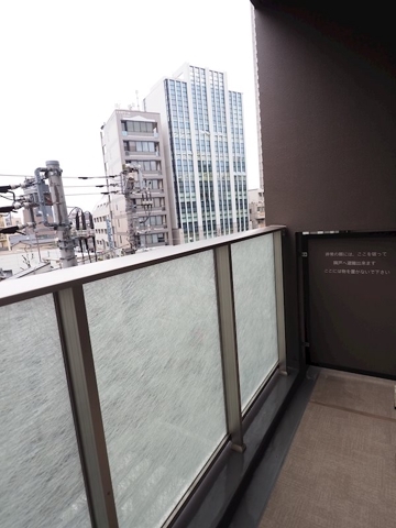 19/24 バルコニー