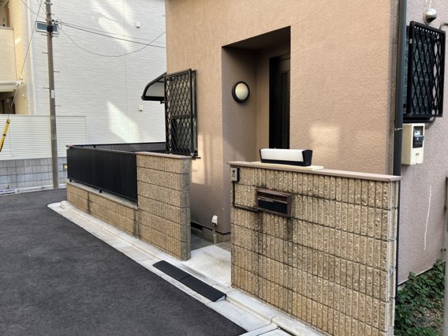 15/15 エントランス