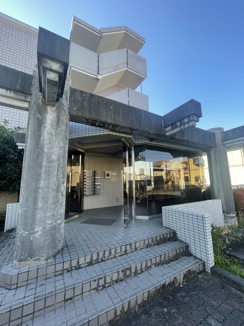 2/5 エントランス