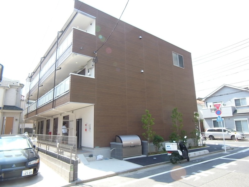 17/24 エントランス