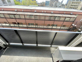 13/16 バルコニー