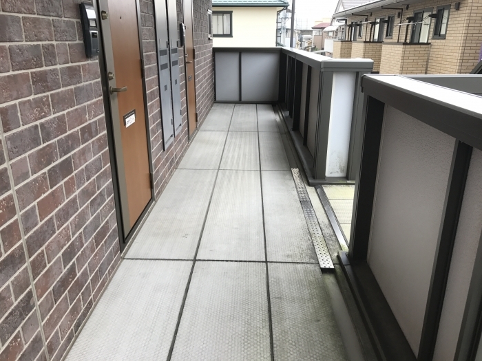 19/20 エントランス